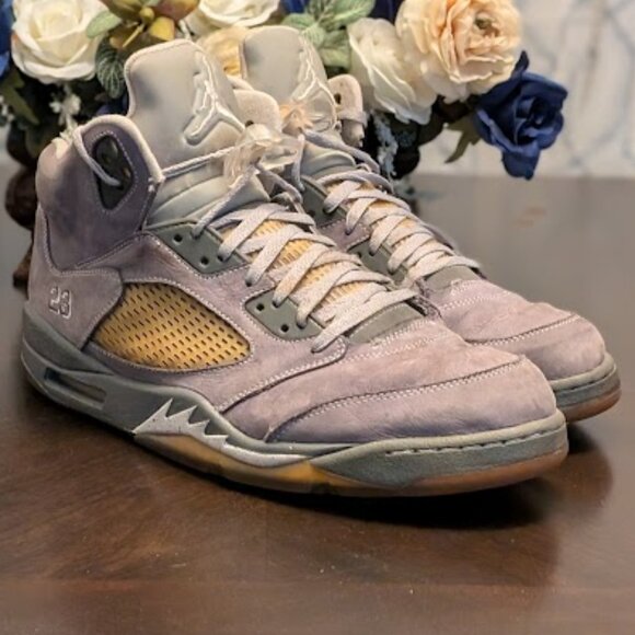 S7 2010 JORDAN RETRO 5 Wolf Sneakers - Picture 1 of 11